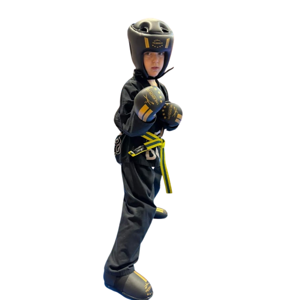 junior student sparring